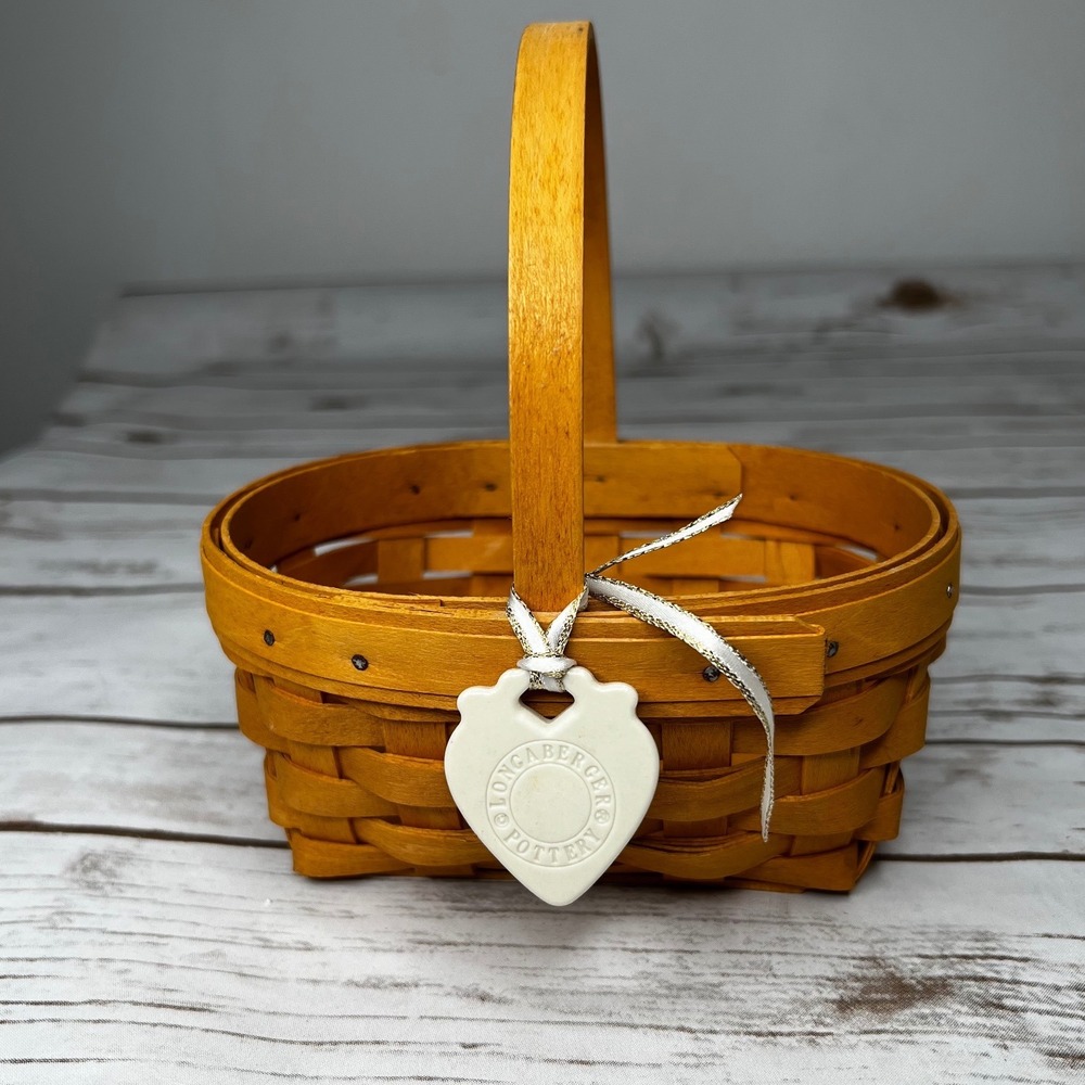 Longaberger Basket‎ Honey Brown 1999 American Cancer Society Heart Charm Small